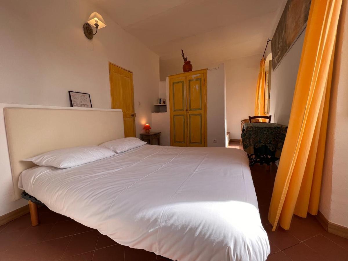 Casa Musicale Hotel Pigna Eksteriør billede